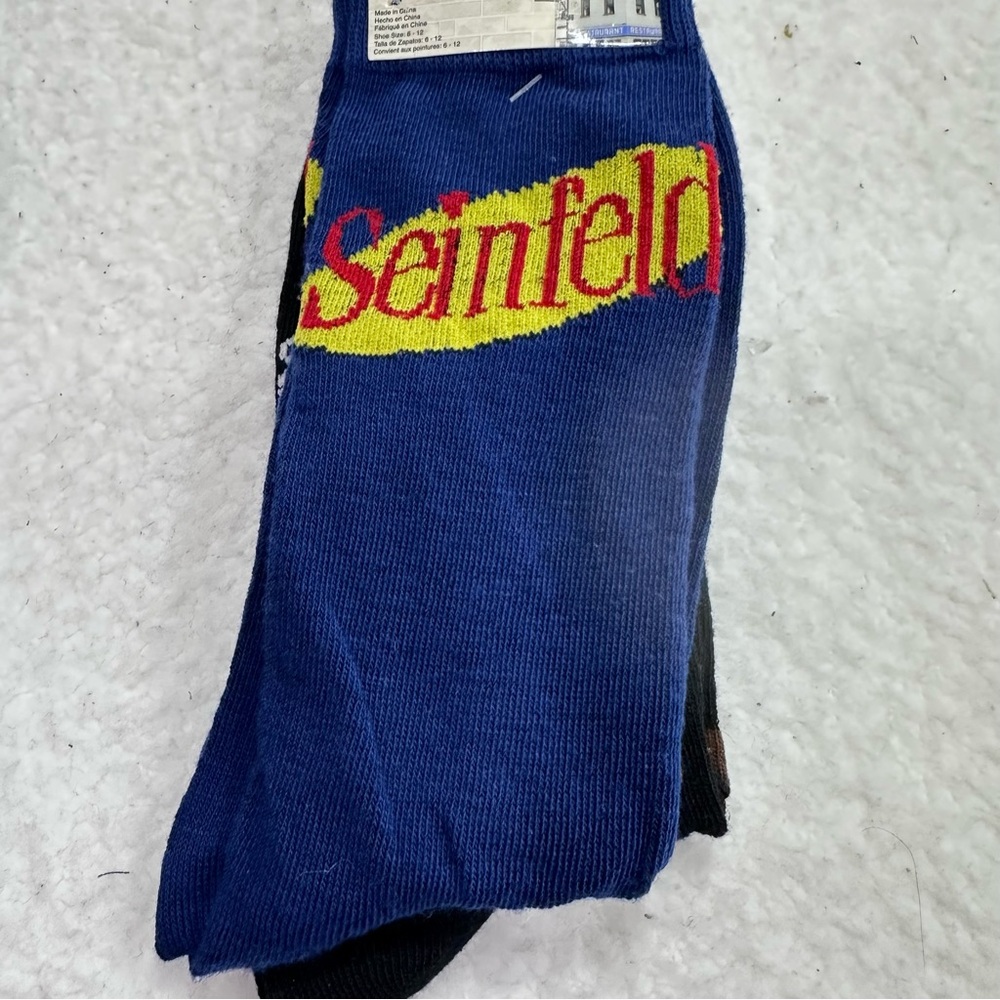 Friends and Seinfeld socks - Picture 3 of 9
